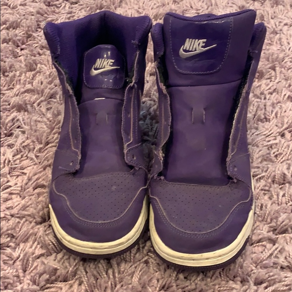 Nike shoes